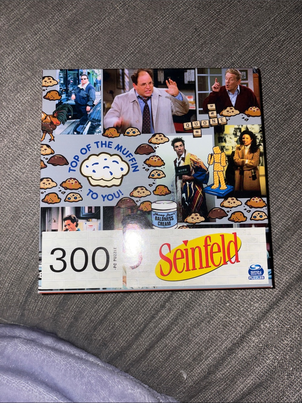 Spinmaster Seinfeld Top of the Muffin to You! 300-Piece Puzzle